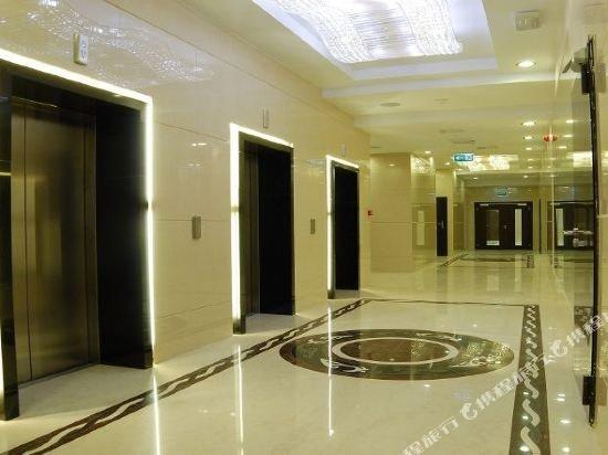 Ambasador Centrum Lodź Bagian luar foto